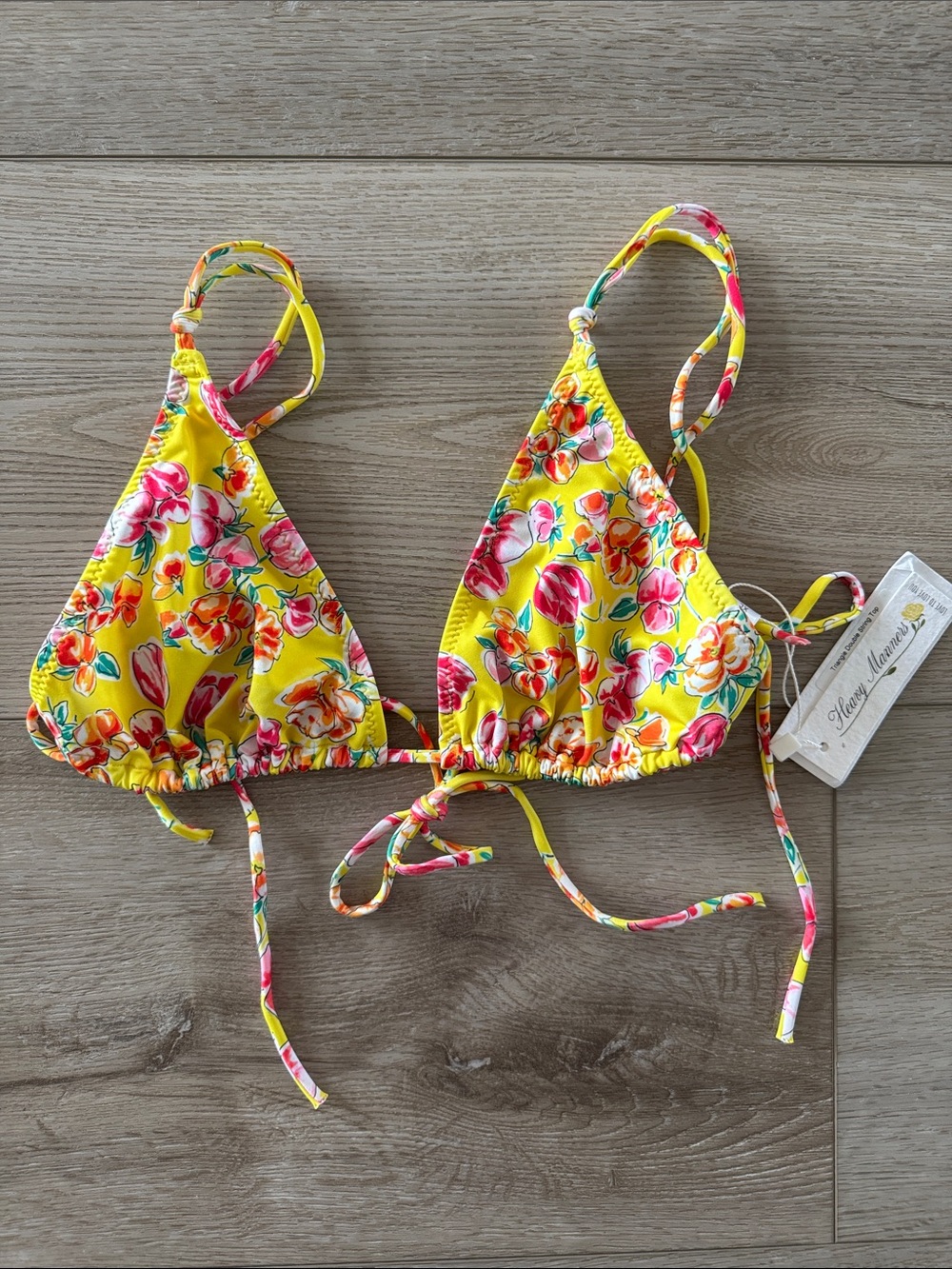 ‘Miss Bahamas’ Double string top